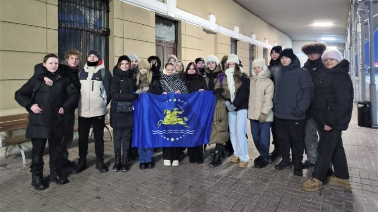 Нікопольські школярі провели насичений та теплий тиждень у Калуші